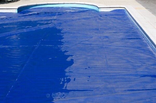 Why Your Automatic Pool Cover Will Not Open Or Close